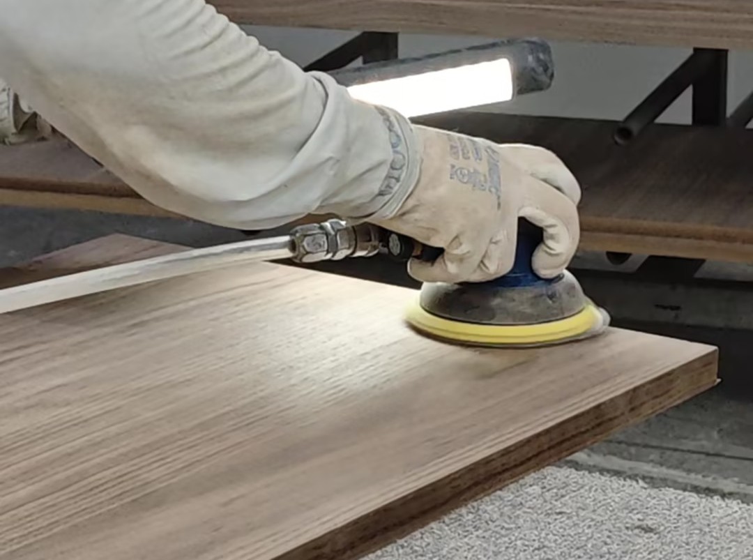 CUSTOM-SHAPED WOOD COMPONENT LINE